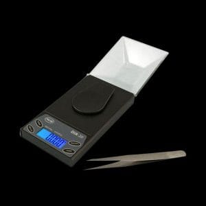 AWS Flip Lid Diamond Digital Scale with Case - 20g x 0.001g