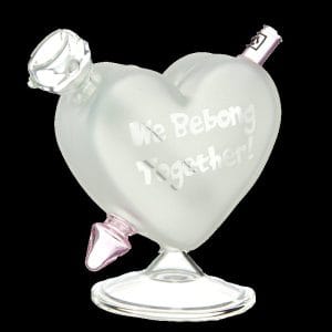 Daily High Club Heart Traveler Bong