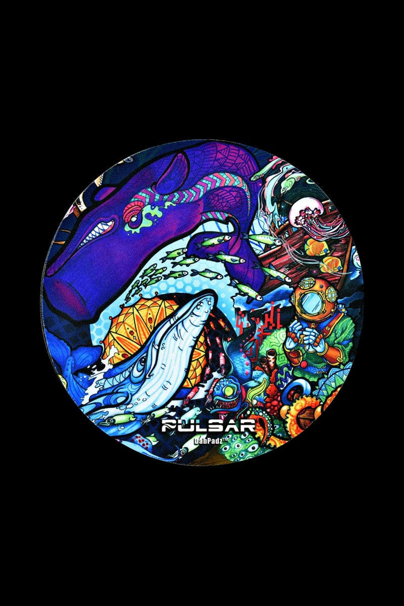 Pulsar ""Psychedelic Ocean"" DabPadz Round Dab Mat