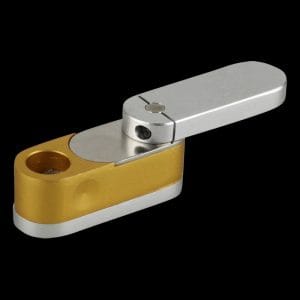 Two Tone Metal Twist-Out Pipe with Storage
