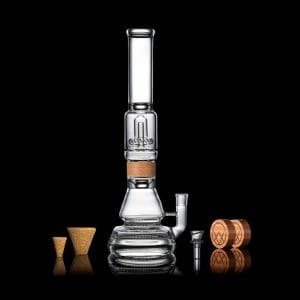 VITAE Glass Voyager Bong