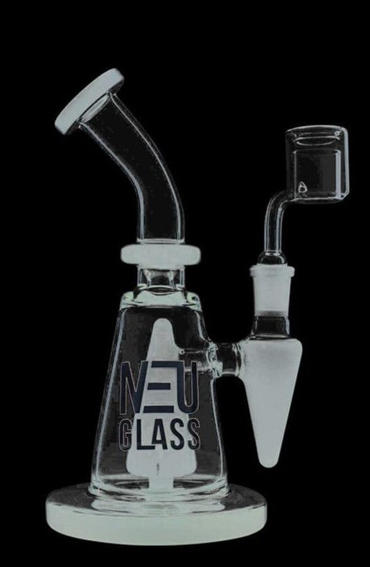 NEU Pyramid Water Pipe