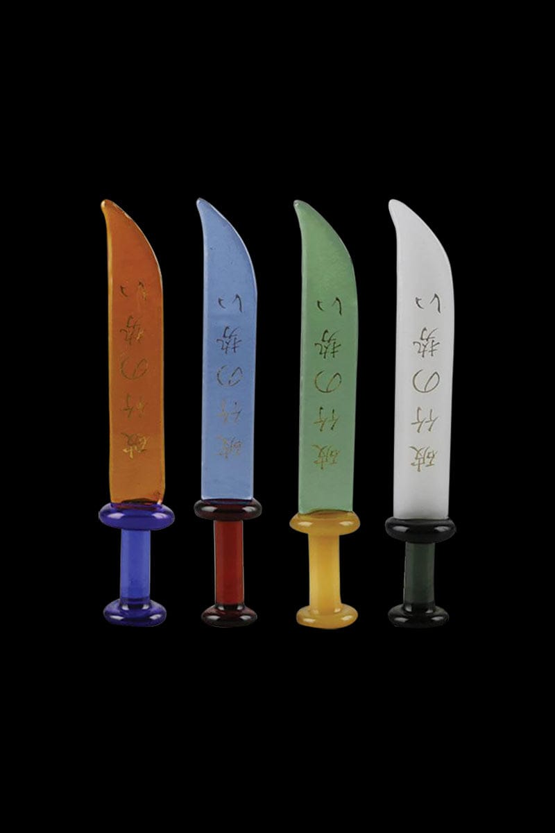 The God of War Dabber 4.5 Assorted Colors media 1 256ad36e fa39 40ee a051 9f39d15be64d