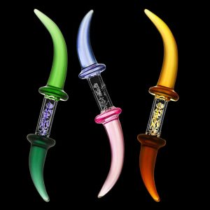 Bull Horn with Diamond Jewels Glass Dabber