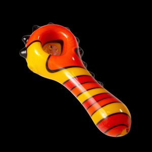 Crush Crayon Twists Pipe w/ Screen & Black Dots