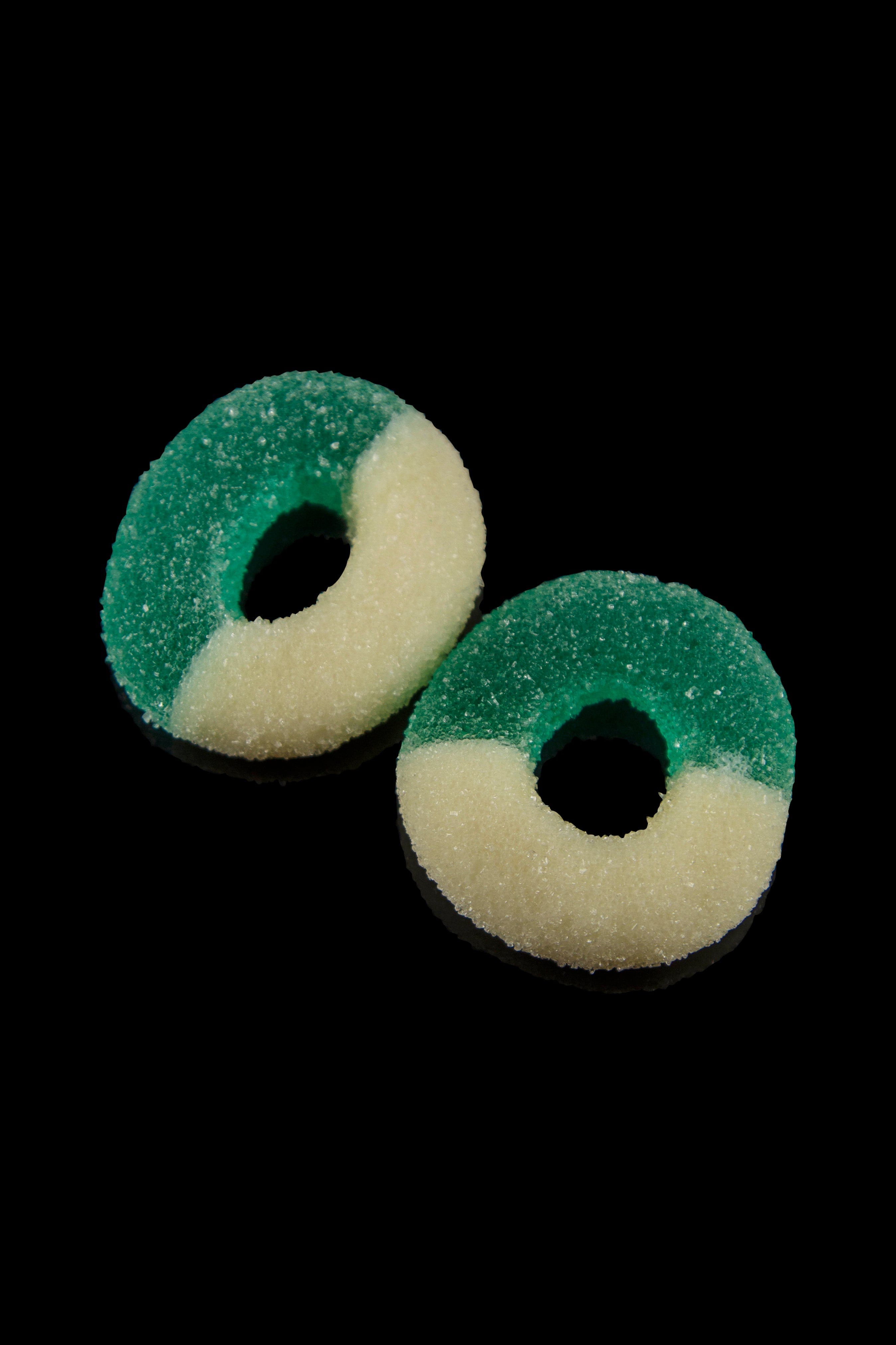 Kurativ Delta 8 Razzberry Ring Gummies